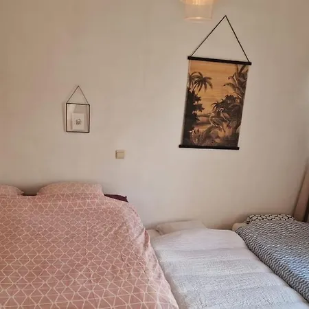 Lightful Architectural House Дом отдыха Гент