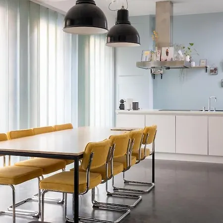 Дом отдыха Lightful Architectural House Гент