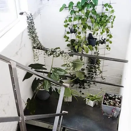 Lightful Architectural House Дом отдыха Гент